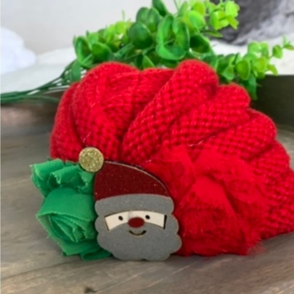 Santa Baby Girl’s Hat - Picture 4 of 6